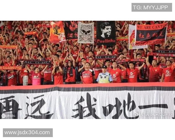 恒大战胜浦和，晋级亚冠八强，中国足球再次展现强大实力