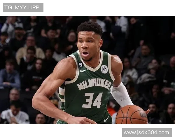 雄鹿队击败篮网队，字母哥连续狂砍40+得分：巅峰对决再掀波澜