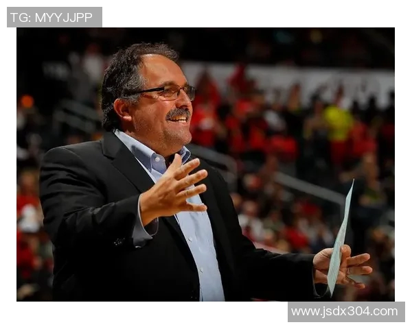 赵继克里斯多夫-奥贝克帕表现神勇攻防俱佳引发球迷热议