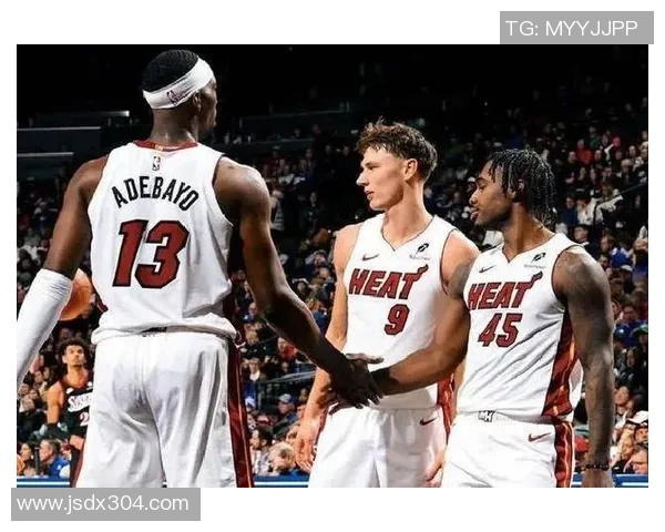 热火队客场战胜76人,取得关键胜利:硬仗中的精彩表现 热火队客场战胜76人,取得关键胜利:硬仗中的精彩表现