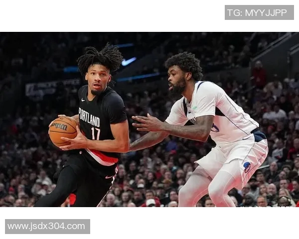 开拓者队力克掘金，跻身季后赛四强：不屈精神缔造奇迹